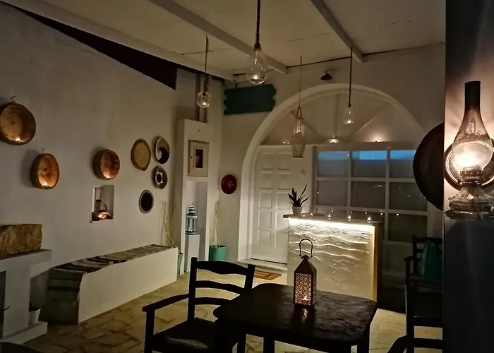 Afrodite Luxury Hotel *